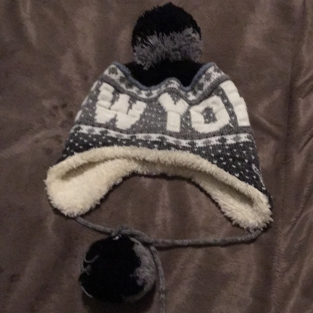 Tossle cap - Picture 3 of 3